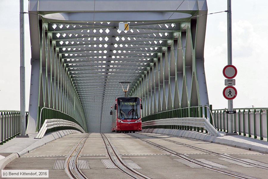 Straßenbahn Bratislava - 7517
/ Bild: bratislava7517_bk1609020283.jpg