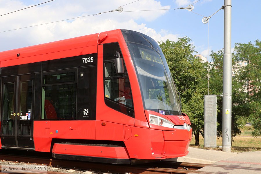 Stra&szlig;enbahn Bratislava - 7525
/ Bild: bratislava7525_bk1907260268.jpg