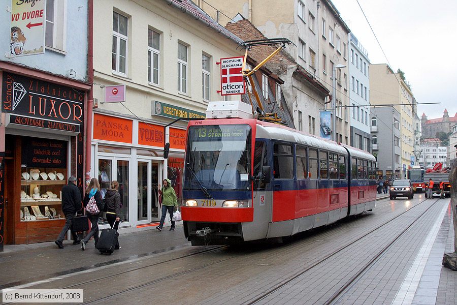 Straßenbahn Bratislava - 7119
/ Bild: bratislava7119_bk0809160363.jpg
