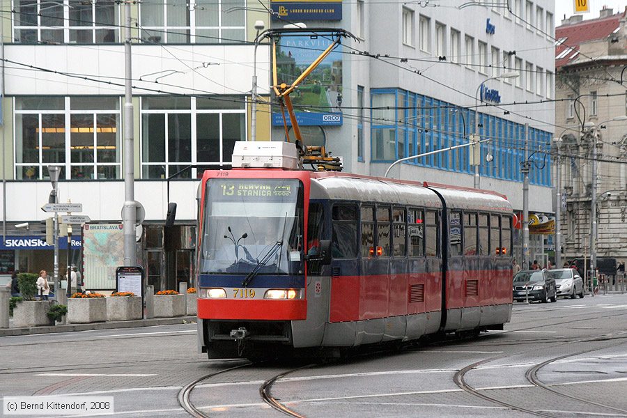 Straßenbahn Bratislava - 7119
/ Bild: bratislava7119_bk0809160377.jpg