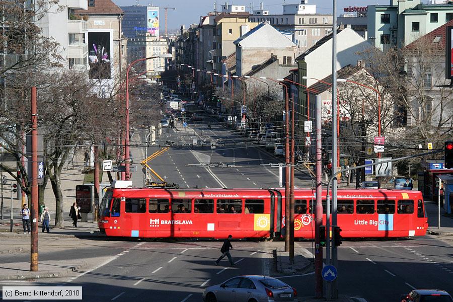 Straßenbahn Bratislava - 7127
/ Bild: bratislava7127_bk1002250302.jpg