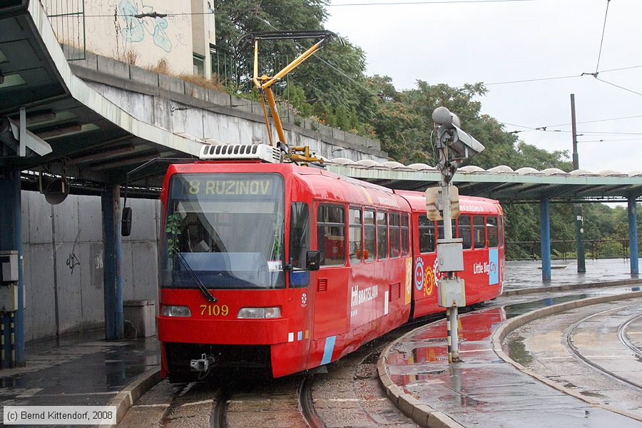 Straßenbahn Bratislava - 7109
/ Bild: bratislava7109_bk0809160239.jpg