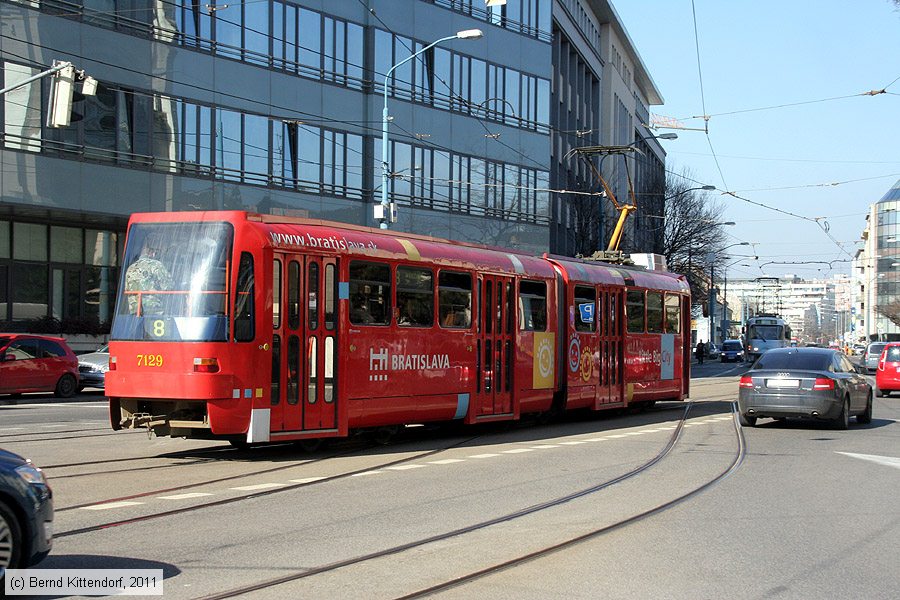 Straßenbahn Bratislava - 7129
/ Bild: bratislava7129_bk1103150324.jpg