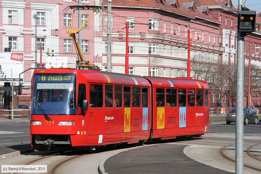 Straßenbahn Bratislava - 7134
/ Bild: bratislava7134_bk1103150355.jpg
