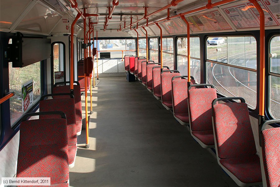 Straßenbahn Bratislava - 7706 - Innenansicht
/ Bild: bratislava7706_bk1103150453.jpg