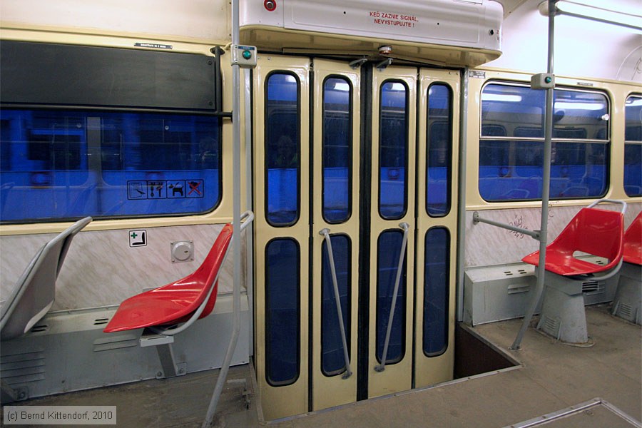 Straßenbahn Bratislava - 7816 - Innenansicht
/ Bild: bratislava7816_bk1002250570.jpg