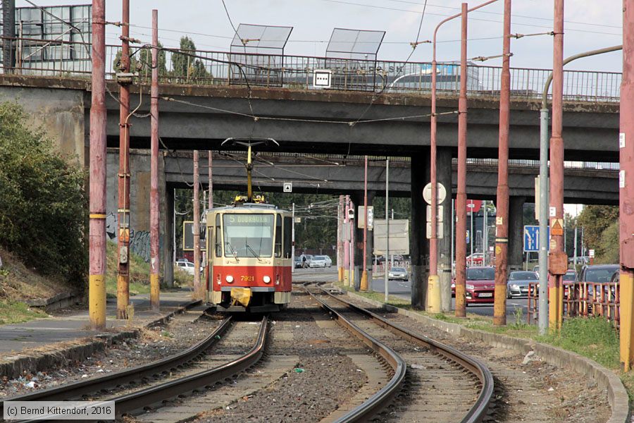 Straßenbahn Bratislava - 7921
/ Bild: bratislava7921_bk1609020355.jpg