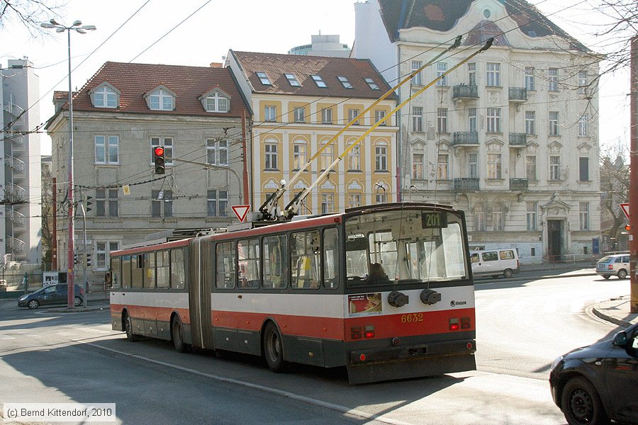 Bratislava - Trolleybus - 6632
/ Bild: bratislava6632_bk1002250290.jpg