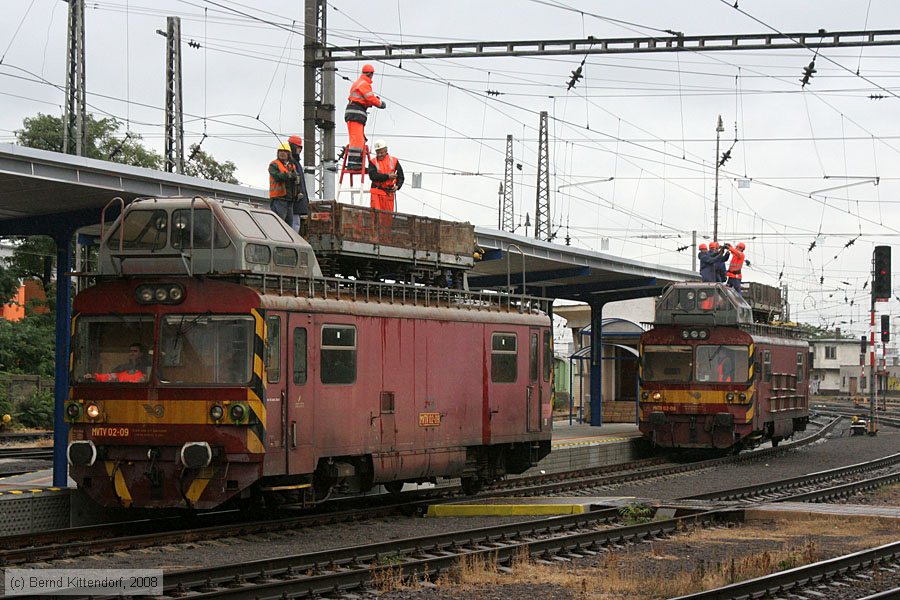 ŽSR - MVTV 02-09 und MVTV 02-08
/ Bild: zsr995694842098_bk0809160240.jpg