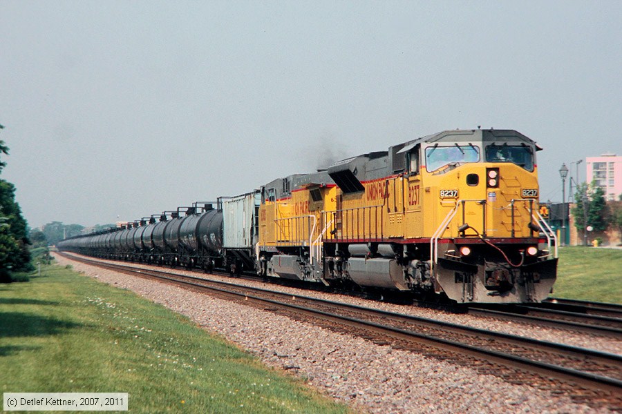 Union Pacific - 8237
/ Bild: unionpacific8237_dk154004.jpg